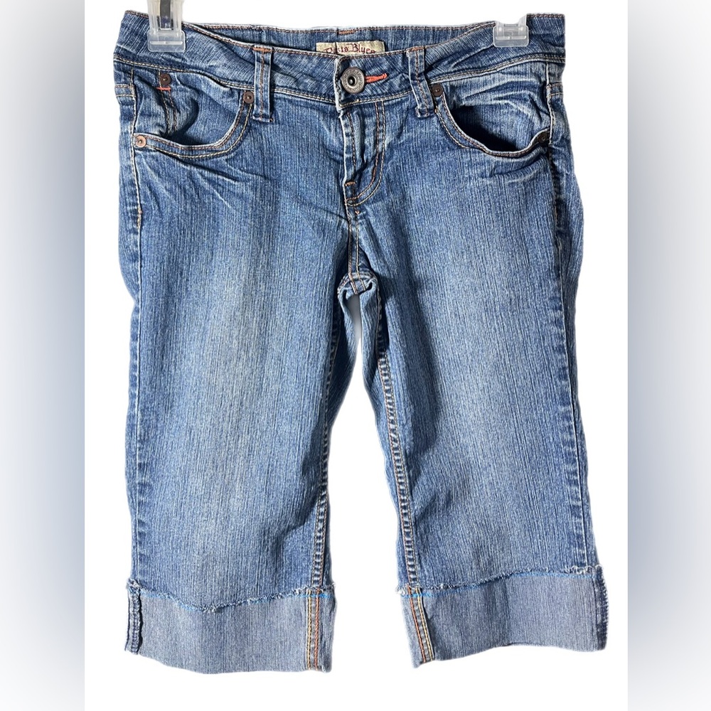 Paris Blues Y2K Cuffed Denim Capris Juniors 3 Medium Wash